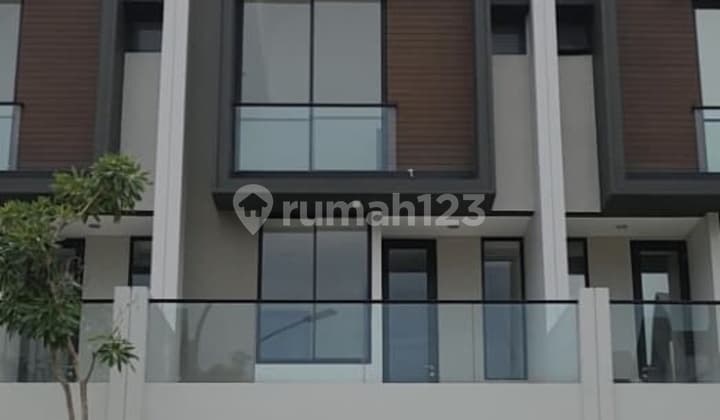 DISKON! sisa 6 unit Rumah Baru 2 lantai 5x10 m PIK 2