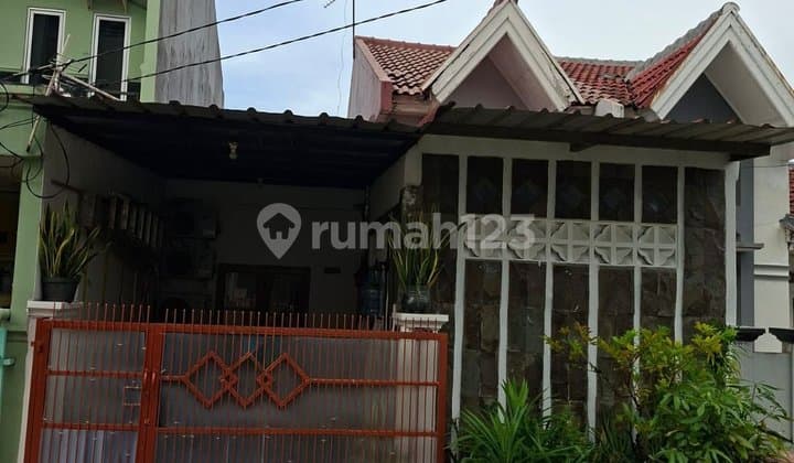 Rumah Minimalis Buat Keluarga Kecil Bahagia Bebas Banjir