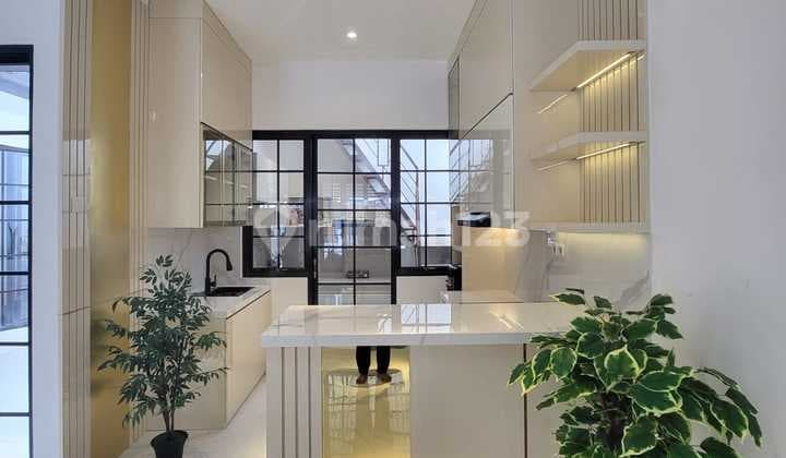 Rumah New Cantik Emerald Residence Bintaro Full Renov Siap Huni