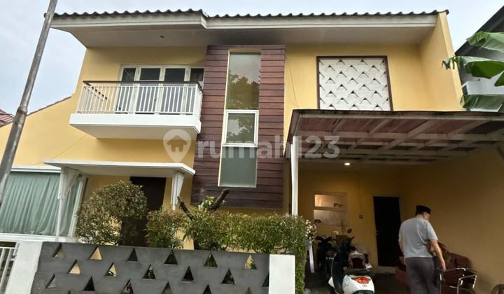 Dijual Rumah 2 Lantai Cantik Dalam Komplek di Cirendeu Ciputat Timur Fully Furnished
