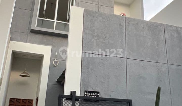 Dijual Rumah 2 Lantai Di Komplek Medang Lestari Gading Serpong