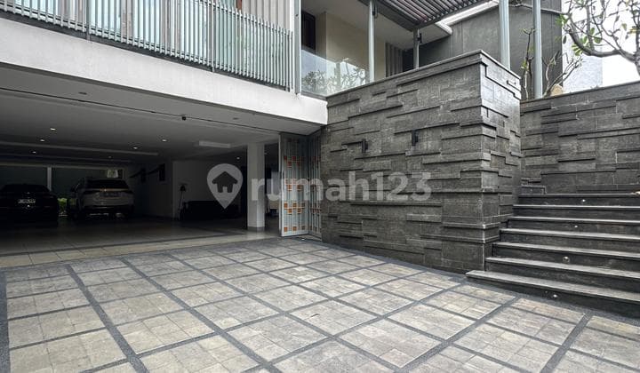 Best Location Kebayoran Baru Private Pool