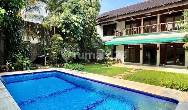 Rumah Siap Huni LT 1.029 M2 Kemang Harga Rp 20 M