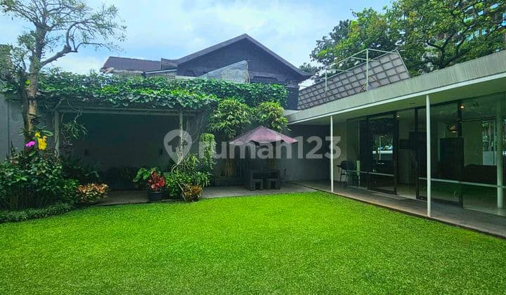 Lokasi Komersial Cocok untuk Kantor Resto Cafe