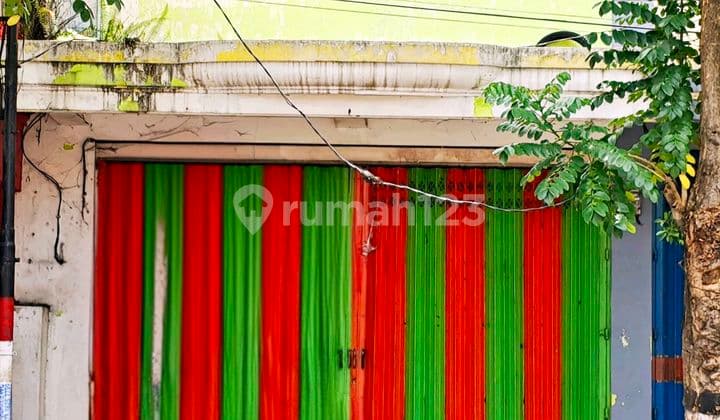 Ruko 2 Lt Strategis Tengah Kota Blitar