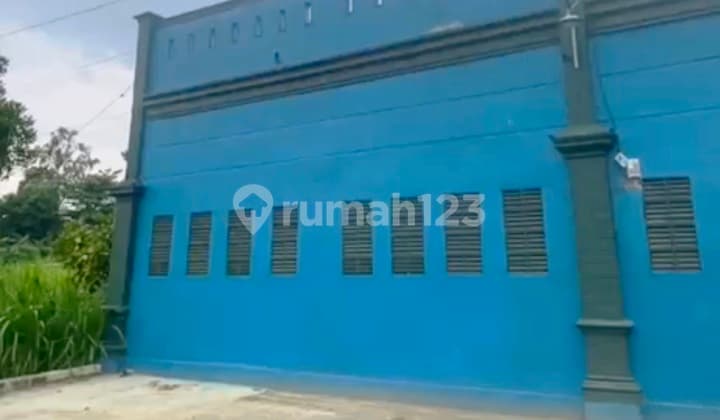 Gudang Siap Pakai Eks Gudang Material Building