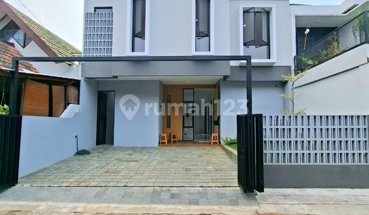 Rumah Baru di Bintaro Jaya Sektor 3 (9014)