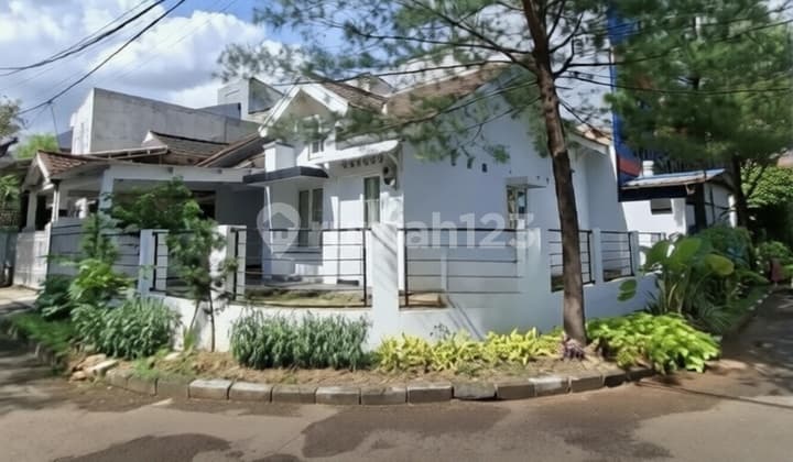 Dijual Cepat ! Rumah Hook Strategis Jarang Ada di Bintaro -6157