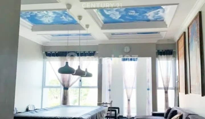 Rumah Hook 3,5 Lantai Siap Huni di Graha Raya