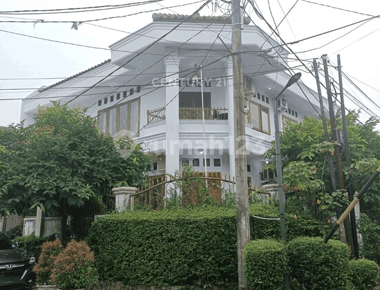 Rumah Strategis Siap Huni Di Bintaro Sektor 3 3121