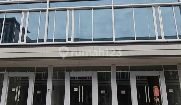 Ruko 3 Lantai Di Kawasan Business Cpi Siap Digunkan Untuk Berbagai Macam Usaha