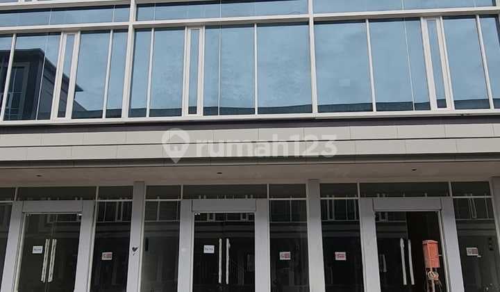 Ruko 3 Lantai Di Kawasan Business Cpi Siap Digunkan Untuk Berbagai Macam Usaha