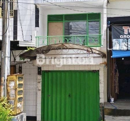 Ruko Strategis Dalam Kota Siap Huni... Cocok Untuk Usaha