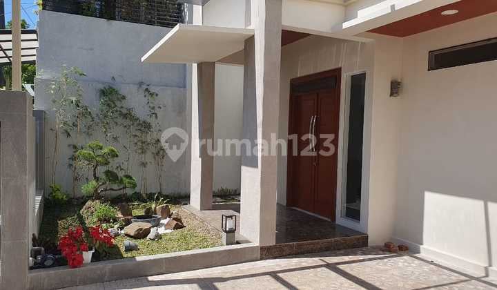 Rumah Minimalis 2 Lantai Bagus Batununggal Bandung