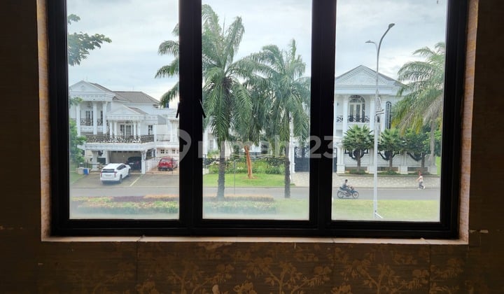 Ruko Lokasi Strategis - Legenda Wisata Blvd - Cibubur