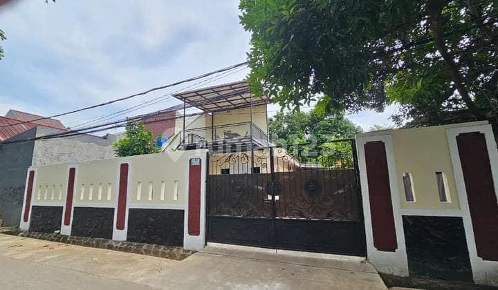 Harga Turun !!! Rumah Minimalis di Jatiasih, LT: 323M2/ LB: 103M2