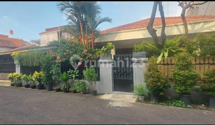 Serene, Safe, and Comfortable Environment, Duren Sawit, East Jakarta, Land Area: 275 M2