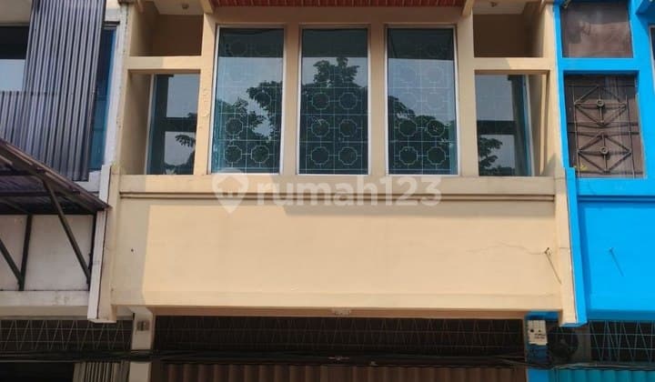 Ruko in Araya Phase 1, 2 Floors, Loss