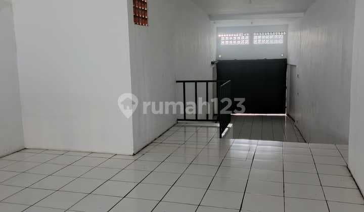 Ruko Strategis Pusat Kota Bandung Siap Bisnis