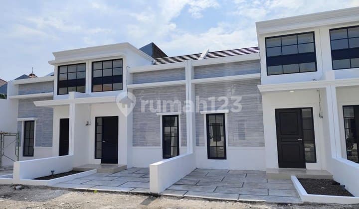 Rumah Baru Siap Huni,Taman Jivva 1 Kebraon Surabaya