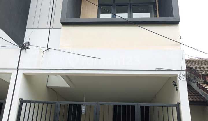 Rumah Terbaik di Rungkut Mapan,Termurah di Surabaya