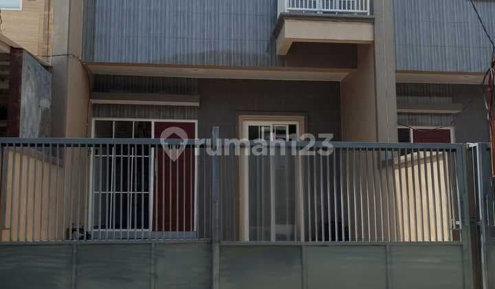 For Sale Fast/Cheap New 2-Story House in Mulyosari, Surabaya