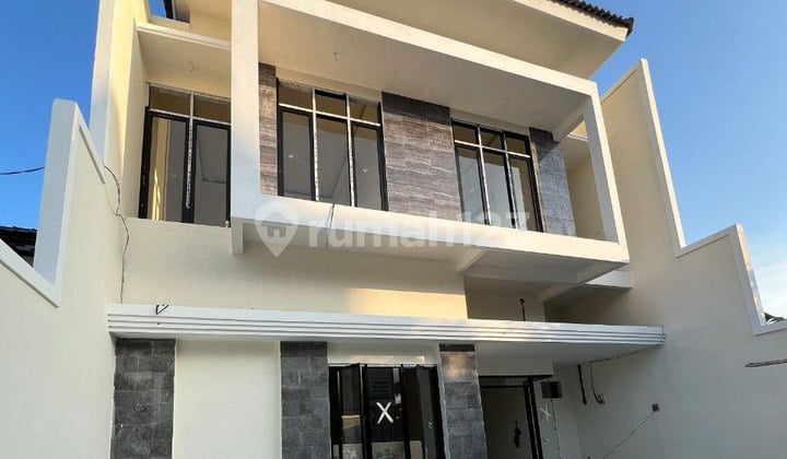 Dijual Rumah Mewah Minimalis di Medokan Ayu Utaradi Surabaya
