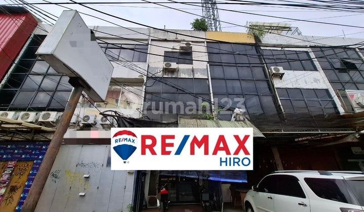 Ruko 3,5 Lantai di Galaxy Lokasi Strategis