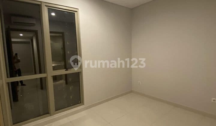Disewakan Apartemen Taman Anggrek Residence 3 Bedroom