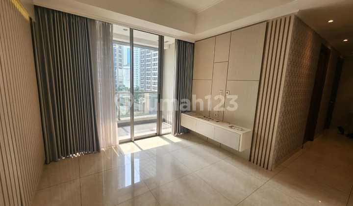 Disewakan Apartemen Taman Anggrek Residence 3+1 Bedroom