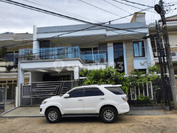 Elite Residences in the Green Garden Area, West Jakarta