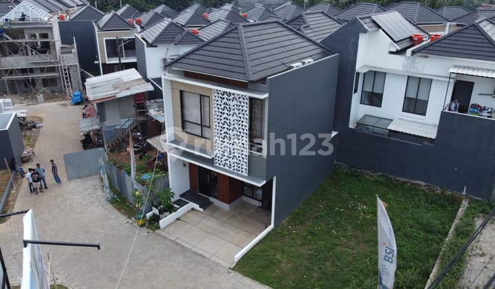 For Sale 2-Story House in Serpong, South Tangerang