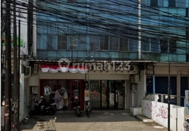 Disewakan Ruko 3,5 Lantai di Radio Dalam, Jakarta Selatan