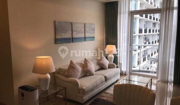 Apartemen South Hills 2 BR, Strata, Bagus