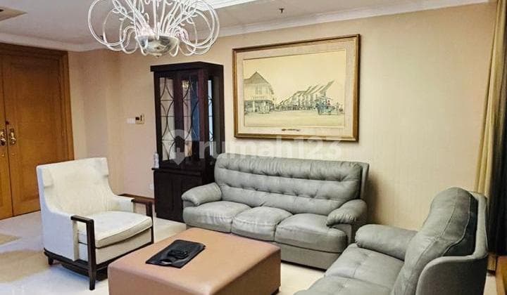 Apartment Kempinski Residence 2 BR Bagus Furnished