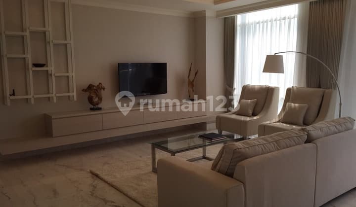 Botanica 3 Bedroom Apartment, Good Strata, Furnished