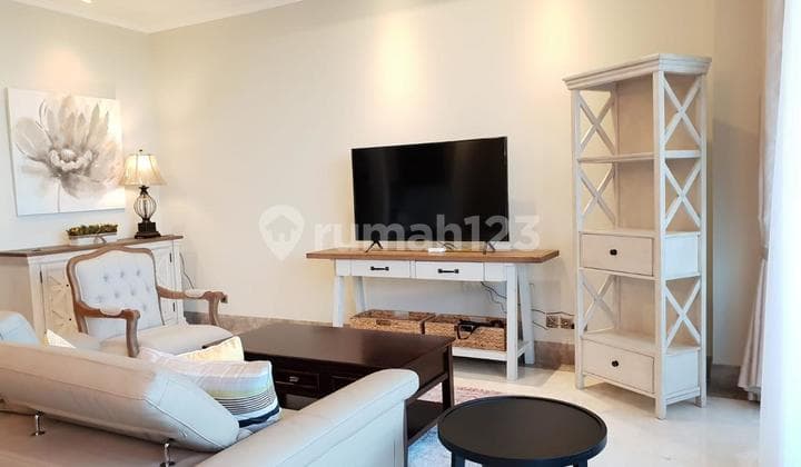 Apartemen, Distric 8 2 BR Siap Huni, Strata