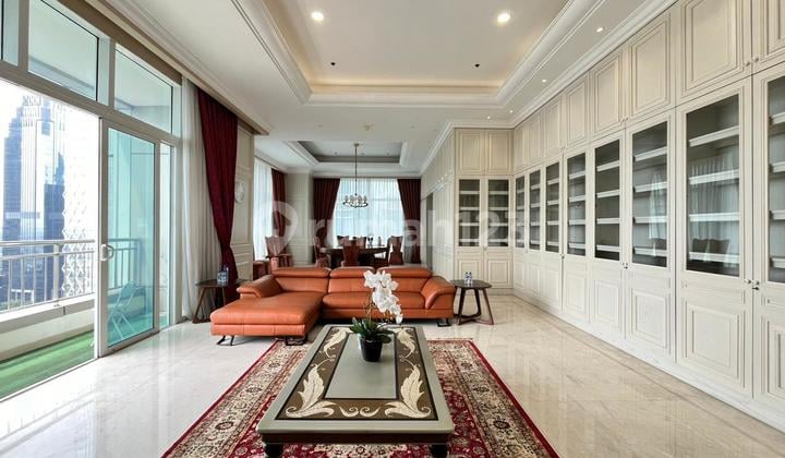 Apartment Pacific Place Residences 3 BR Bagus Furnished