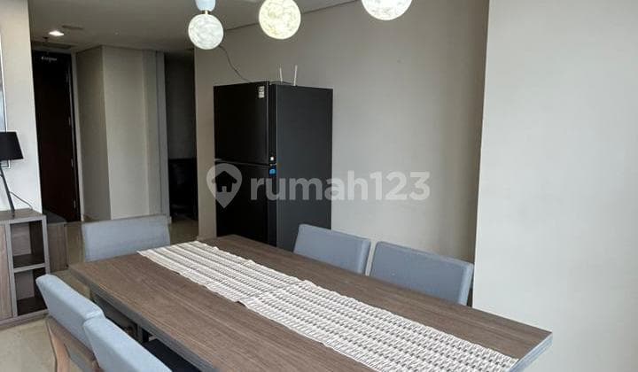 Apartemen Ciputra Word 2, 2 BR, Strata, Full Furnished