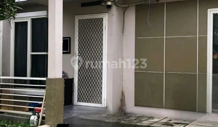 Rumah Cantik di Puri Surya Jaya