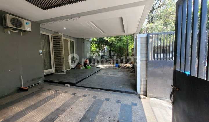 Dijual Rumah Hook di Sutorejo Prima