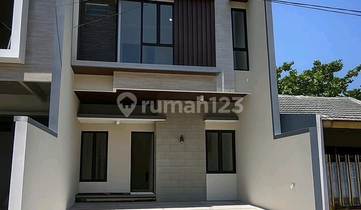 Rumah Baru di Klampis Wisma Mukti