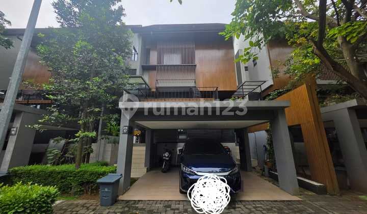 Asri 2.5-Story House in Cluster Caelus, Greenwich Park, Bsd South Tangerang