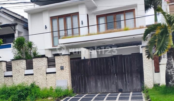Rumah Mewah 5Kt 5Km di Jimbaran