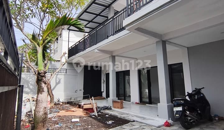 Ready to Occupy 2-Story House in Kesambi Kerobokan