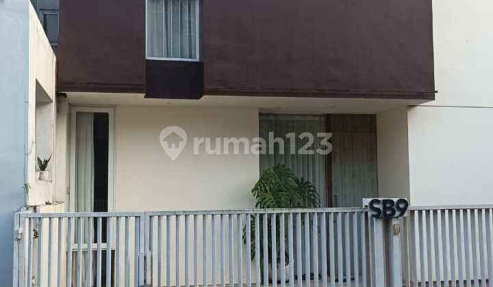 Rare Item! Rumah Hoek Strategis di Nusaloka Bsd - Selangkah ke Tol & Sekolah Terbaik