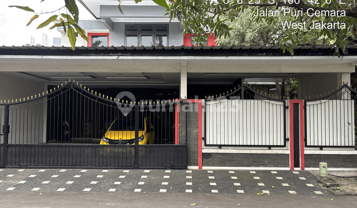 Luxury Corner House di Puri Gardena - 3 Lantai Mewah, 15 Menit ke Bandara Soetta!