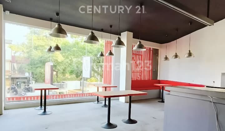 3-Storey Shophouse Former Restaurant Commercial Area Kemang