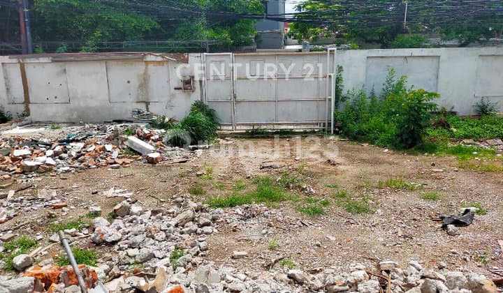 Tanah Strategis di Mangga Besar di Jual Cepat