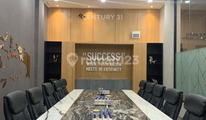 Ruko Gandeng 4 Lantai Cocok untuk Kantor di Sedayu Kelapa Gading